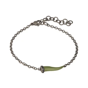 Bracciale charms con cornetto smaltato verde militare in titanio, 5 black e catena